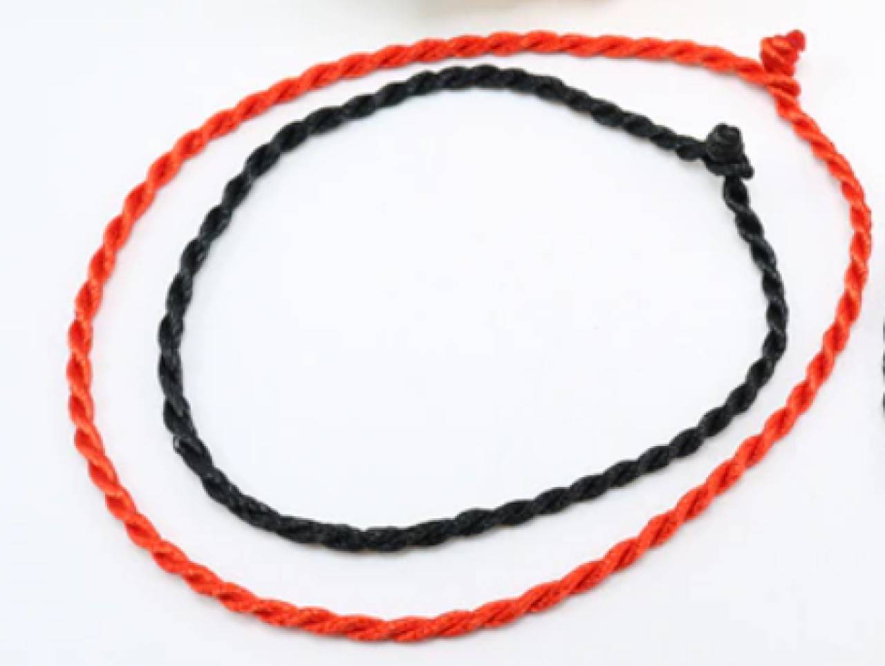 Jednoduchý ochranný náramok 