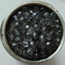 Korálky - Plastová korálka brúsená bicone 4mm, čierna - 13436248_