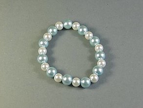 Náramky - Náramok - sklenené koráliky, voskované perly (Bledomodrá + biela) - 13446581_