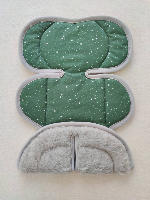 Detský textil - VLNIENKA podložka do autosedačky 5 bodové vajíčko Doona Plus 0+ / 0-13kg 100% Merino TOP SUPER  Grey Hviezdičky Green  - 13449374_