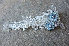Spodná bielizeň - svadobný podväzok Ivory + modré čipkové kvety 4 - 13448870_