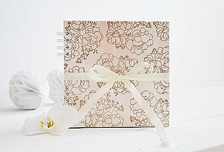 Papiernictvo - Svadobná kniha hostí - veľké kvety 20x20 (Marhuľková) - 13452279_