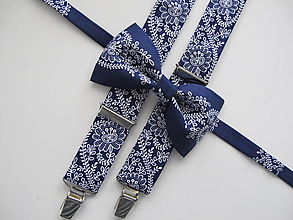 Pánske doplnky - Pánsky motýlik a traky- set v modrom s ornamentom - 13452997_