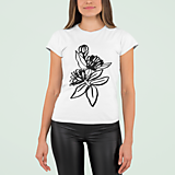 Topy, tričká, tielka - Minimalistické kvety na tričku - 13451536_