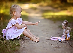 Detské oblečenie - Ľanové šaty s volánmi a mašľou (baby ružová) - 13456192_