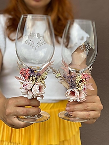 Nádoby - Kvetinová ozdoba na svadobné poháre "najkrajšia myšlienka" - 13464466_