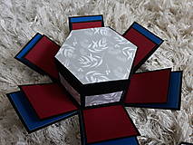 Úložné priestory & Organizácia - Hexagonálny box na fotky (S vnútornou krabičou so srdiečkami) - 13468091_