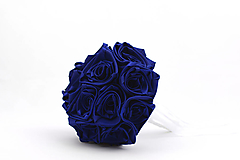 Kytice pre nevestu - Saténová kytica svadobná námornícka modrá ruže - 13467553_