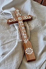 Dekorácie - Kríž drevený 30cm Spiral - 13470175_