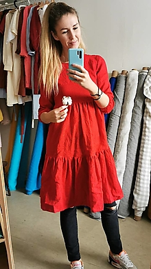 Šaty - Dámske riasené ľanové šaty - Stehlík  (červená) - 13473457_