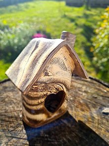 Dekorácie - Keramický domček na vonný kužeľ - 13475415_
