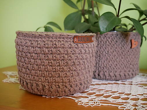 Nádoby - háčkovaný košík handmade (alebo kvetináč) - 13481205_