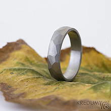 Prstene - Snubný prsteň, obrúčka - Rock titan (matný) - 13488468_