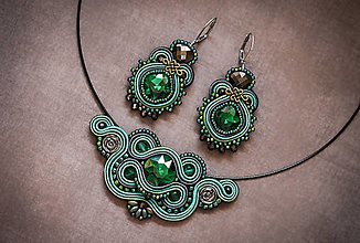 Sady šperkov - Zeleno-čierny soutache set náhrdelníka a náušníc - 13489467_