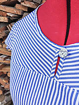Topy, tričká, tielka - Upcyklovaná blúzka modrý prúžok - 13493826_