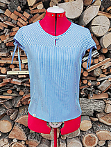 Topy, tričká, tielka - Upcyklovaná blúzka modrý prúžok - 13493828_