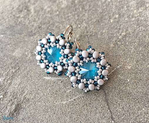 Náušnice - Výrazné tyrkysovo-sivé Swarovski náušnice - 13507434_