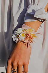 Náramky - Kvetinový náramok "nežná margarétka" - 13515130_