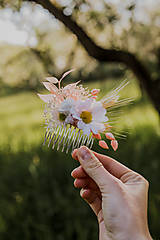 Ozdoby do vlasov - Kvetinový hrebienok "nežná margarétka" - 13516120_