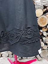 Šaty - Čierne ľanové šaty - 3D kvety (rôzne farby) - 13516401_