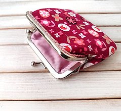 Peňaženky - Peňaženka mini Farebná kvietkovaná (Tmavoružová) - 13528278_