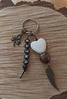 Iné šperky - Vaše obľúbene prívesky alebo kľúčenky na kľúče alebo tašku lávové srdce a kovové a plastové korálky - 13533006_