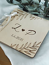 Svadobná kniha hostí personalizovaná, drevený fotoalbum - Lístky 