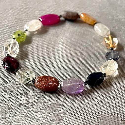 Elastic Mix Gemstone Bracelet / Elastický náramok mix minerálov P101