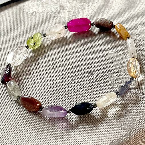 Elastic Mix Gemstone Bracelet / Elastický náramok mix minerálov P101