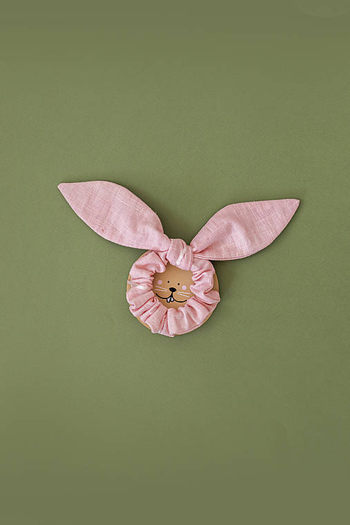  - Ľanová scrunchie - ružový uškáčik Zajo - 13549722_