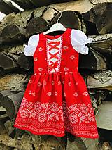 Detské folklórne šaty Johanka v červenom 