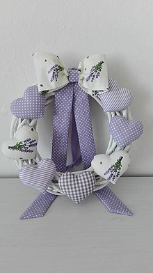 Dekorácie - věnec srdíčkový lavender - 13555812_