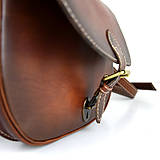 Kabelky - Rustikálna kožená kabelka, ručne tieňovaná v Cigaro farbe, pracka + vyťahovací zámok - 13557562_