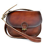 Kabelky - Rustikálna kožená kabelka, ručne tieňovaná v Cigaro farbe, pracka + vyťahovací zámok - 13557564_