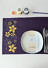 Úžitkový textil - Maľované prestieranie pod tanier - fialové, 44 x 32 cm - 13558744_