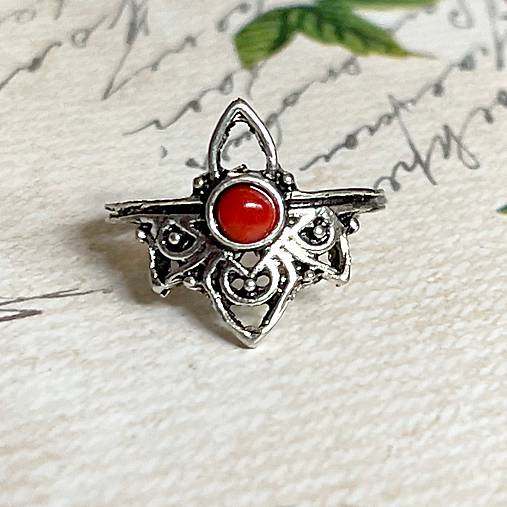 Antique Silver Red Coral Ring / Vintage prsteň s červeným koralom