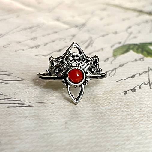 Antique Silver Red Coral Ring / Vintage prsteň s červeným koralom