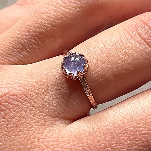 Natural Tanzanite Ag925 Silver Rose Gold Plated Ring  / Strieborný prsteň s prírodným tanzanitom