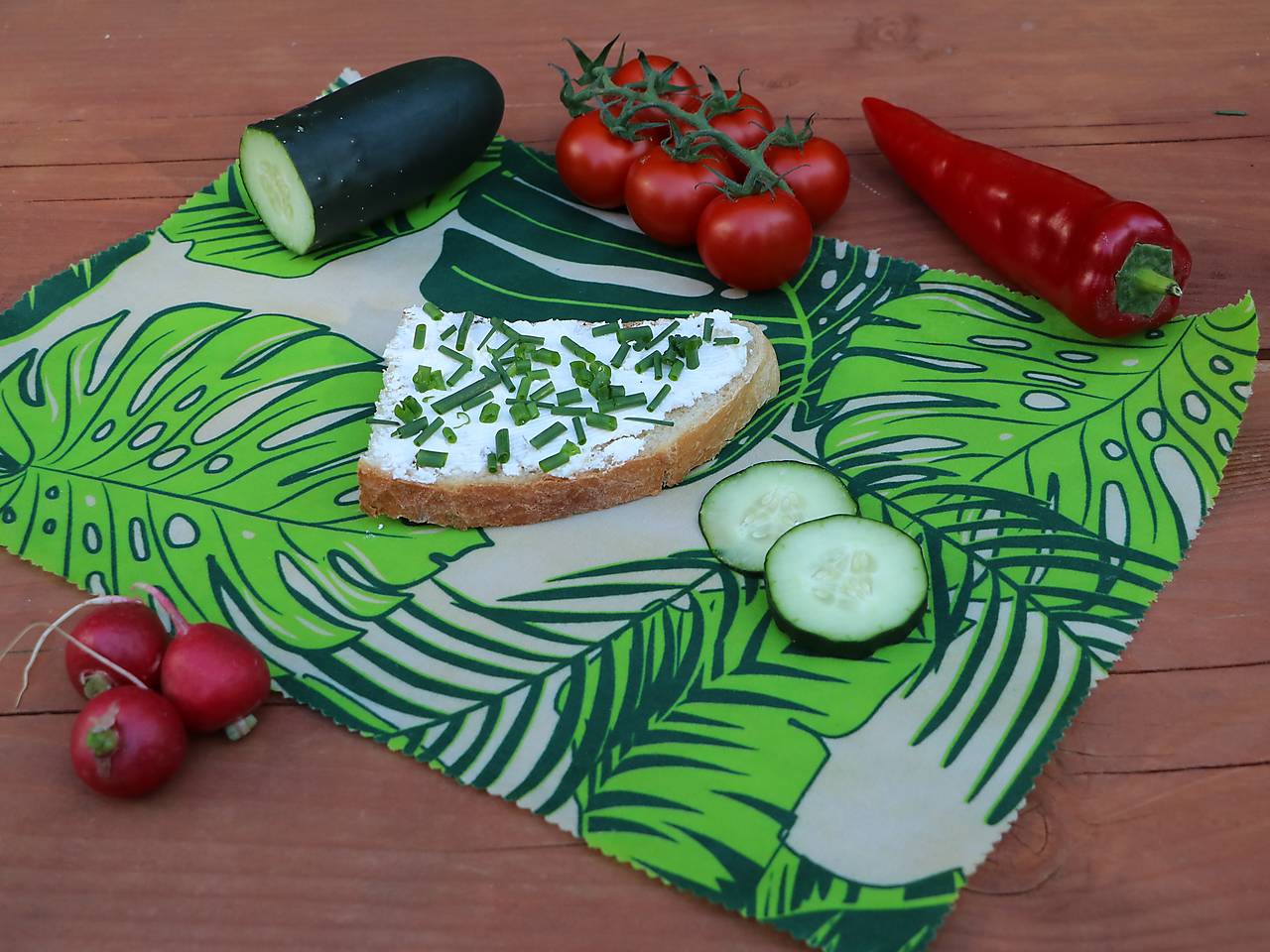 Voskobrúsok kvety rôzne 40cm x 28cm