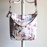 Veľké tašky - Veľká ľanová taška *Purple Flowers* - 13597868_