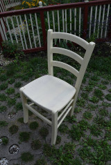 Nábytok - Drevená buková stolička - 13604310_