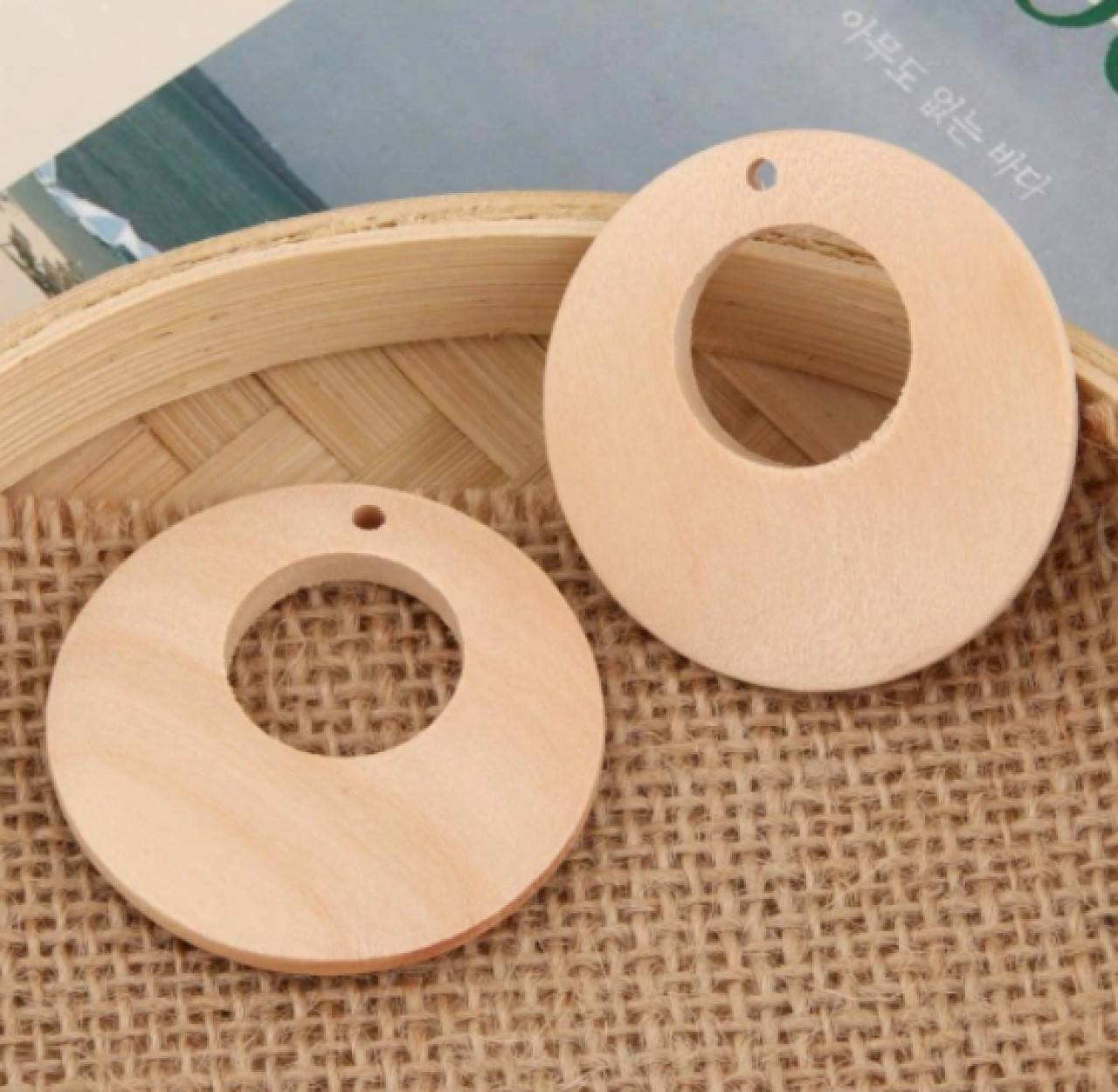 Prívesok drevený kruh 5 cm