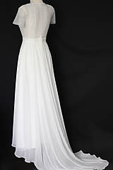 Šaty - Svadobné šaty z geometrickej krajky a Áčkovou sukňou - 13606044_