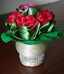 Dekorácie - Váza s červenými ružami - 13612543_