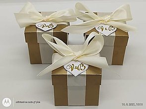 Darčeky pre svadobčanov - Krabičky na darčeky pre hostí (Zlatá) - 13620551_