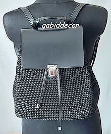 Batohy - Handmade háčkovaný ruksak s koženými komponentami - 13624428_