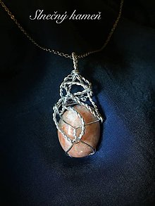 Náhrdelníky - náhrdelník so slnečným kameňom - 13627396_