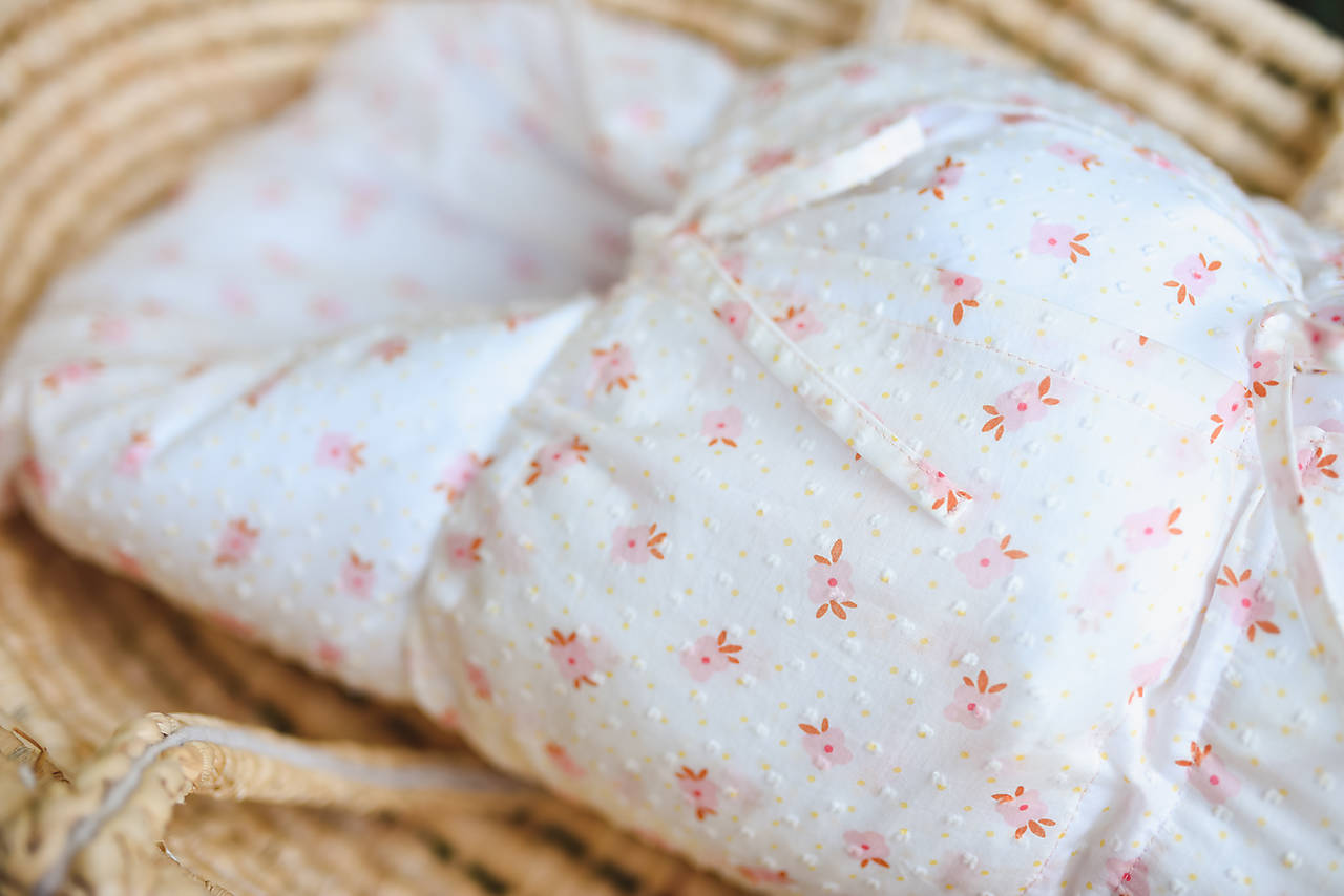 Trojúväzová zavinovačka z popelínu