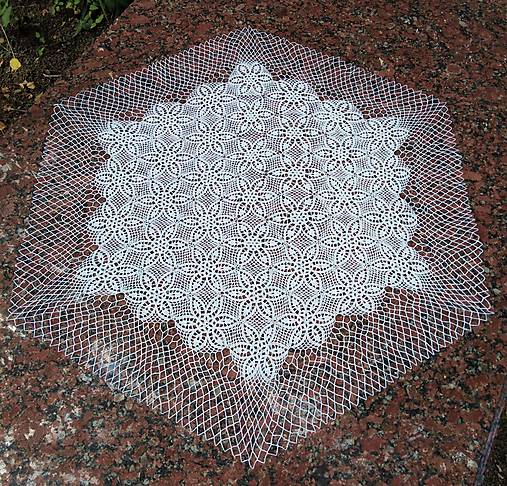 Úžitkový textil - Ručne háčkovaný obrus H52 šesťuholník D=100cm - 13634415_