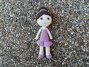 Hračky - Milá háčkovaná bábika - baletka - fialová - 13638479_